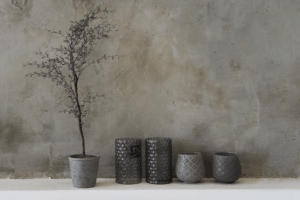 Cimento Queimado na Decoração: Tendência Moderna, Versátil e Atemporal